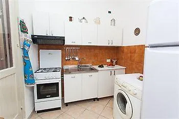 Discesa Delle Capre Palermo Apartment 0*,