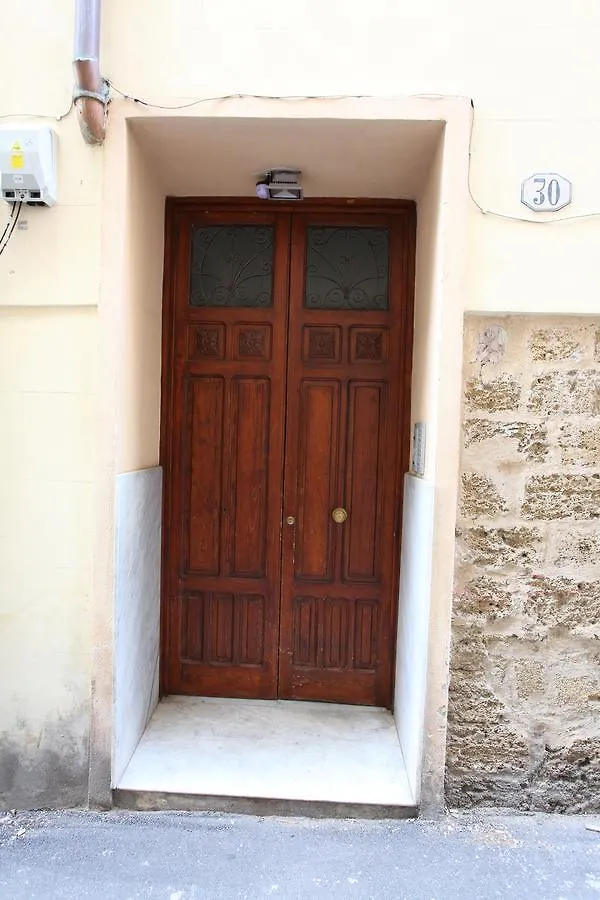 Discesa Delle Capre Palermo Apartment
